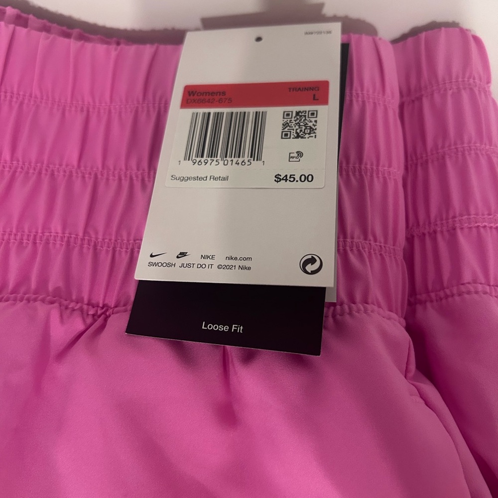Nike women’s Dri-Fit lined shorts - Picture 5 of 5